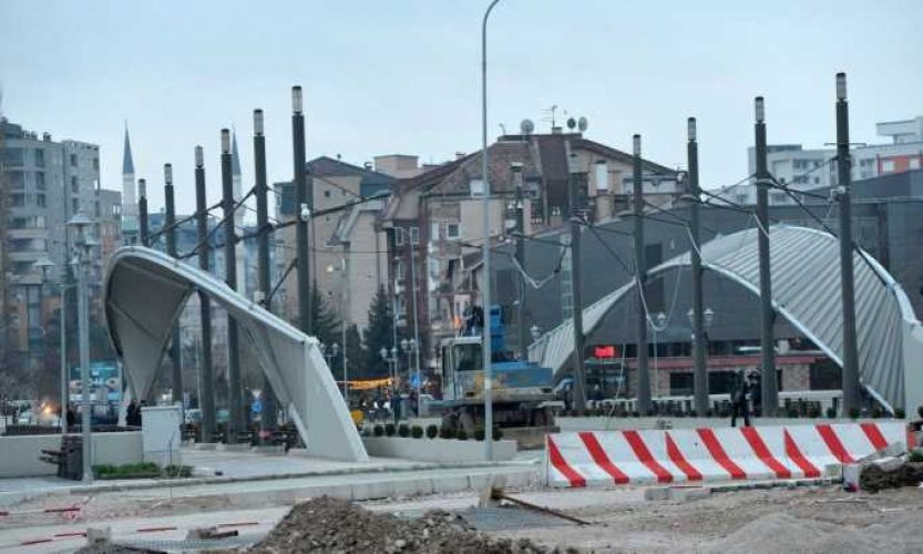 AP: Uključenje Rusije može da zakomplikuje rešenje krize