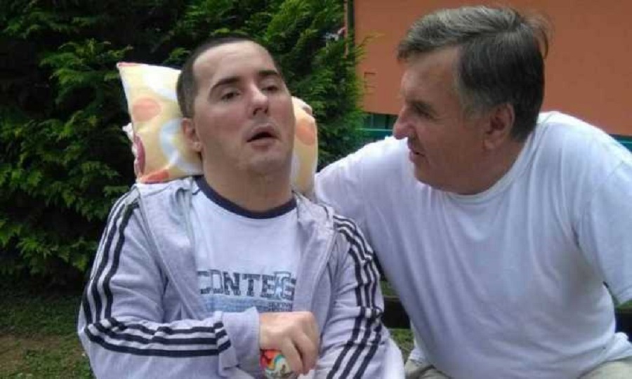 Vlada je ceo naš svet