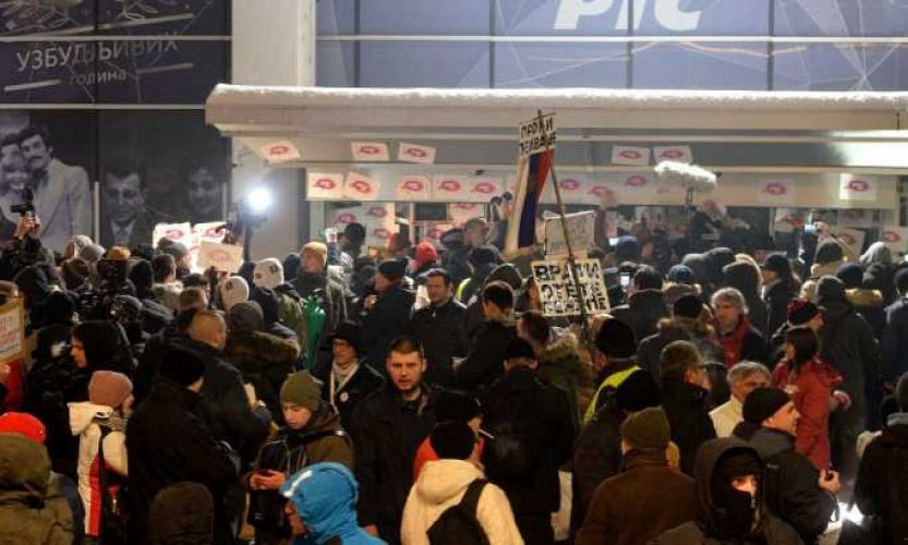 Ukinute prekršajne presude demonstrantima upalim u RTS, okrivljeni odmah na slobodi