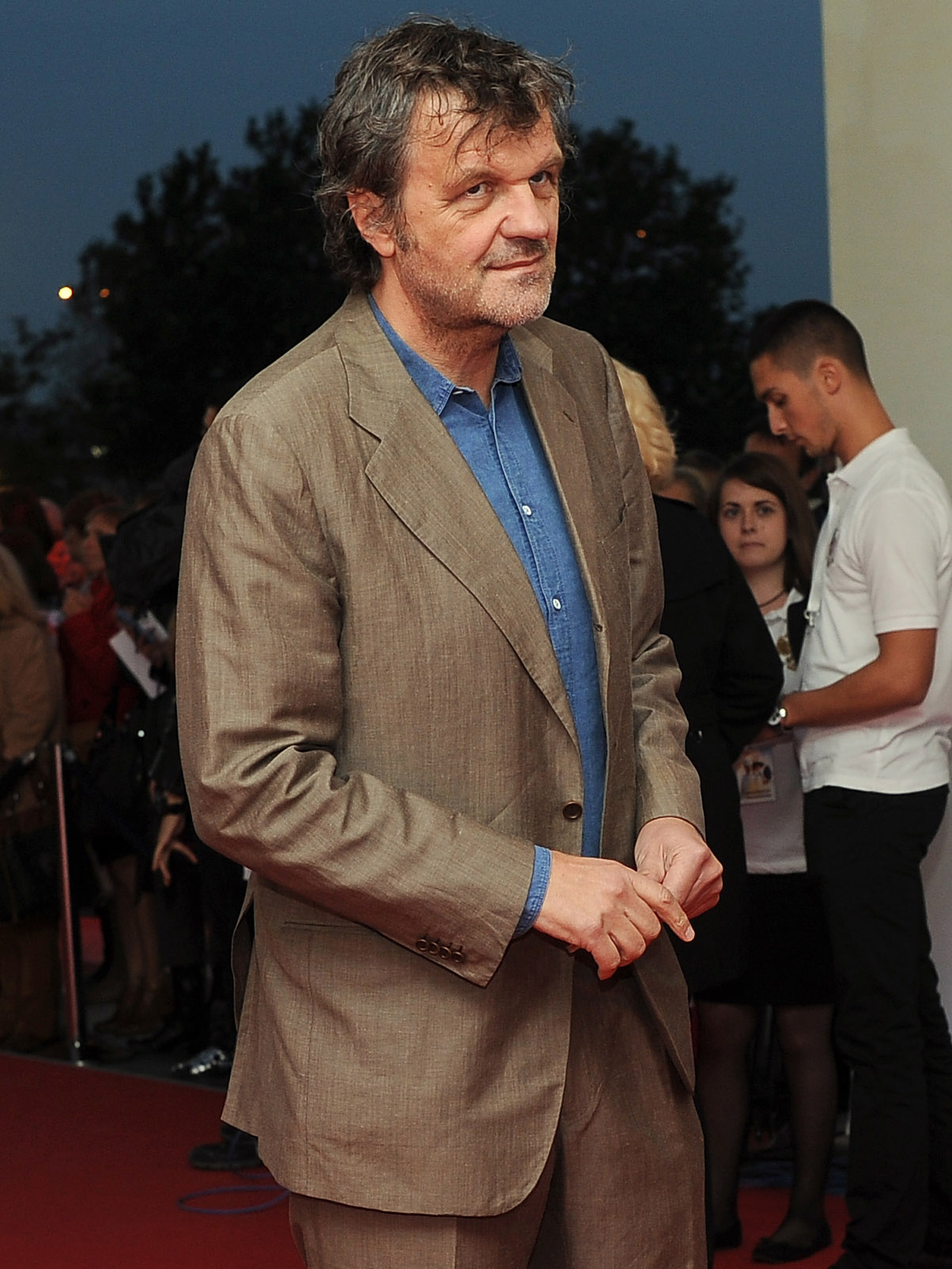 Kusturica zaustavljen na aerodromu zbog kutije sa mecima