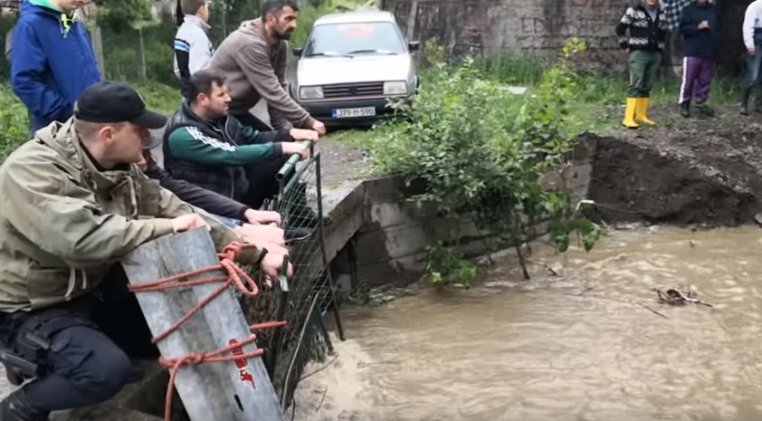 Katastrofa u Lučanima, „potop“ u Kraljevu, kritično i u Novom Pazaru (VIDEO)
