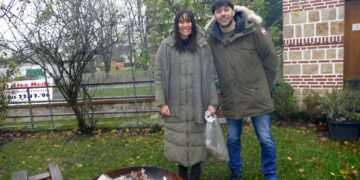 Badnjačka vatra gorela ceo dan