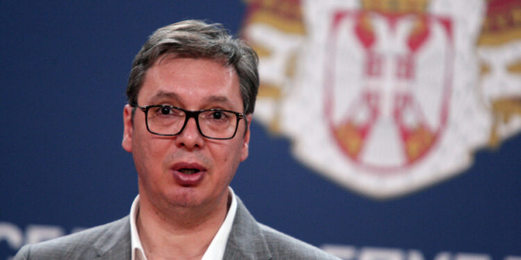 Vučić: Ne zanima me šta je Obradović pričao sa Palmerom